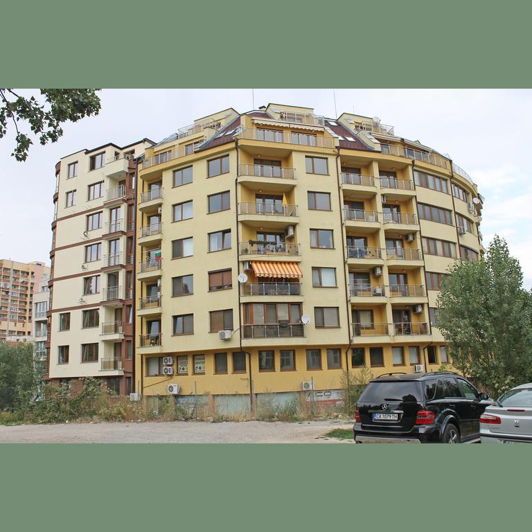 Flora Apartment Centrum Sofia Eksteriør bilde