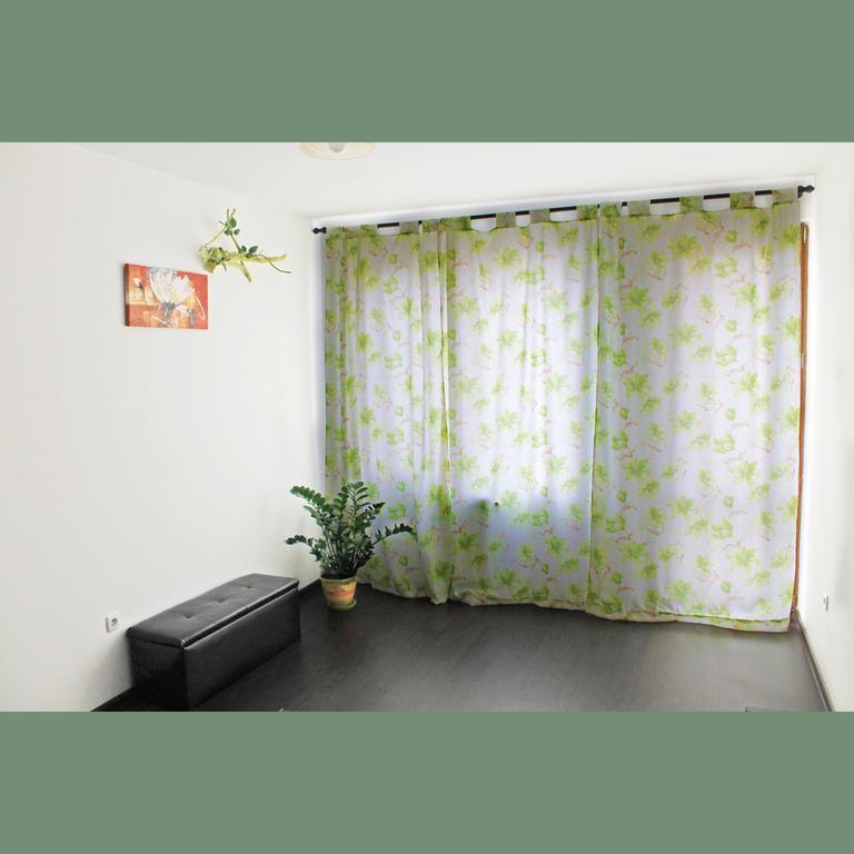 Flora Apartment Centrum Sofia Eksteriør bilde