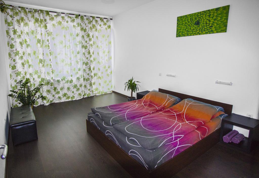 Flora Apartment Centrum Sofia Eksteriør bilde